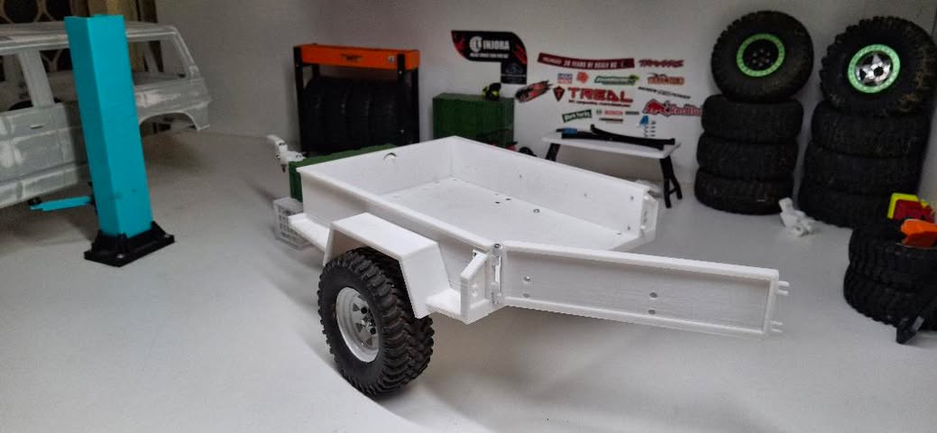 1/10th RC Modular Box Trailer ARTR